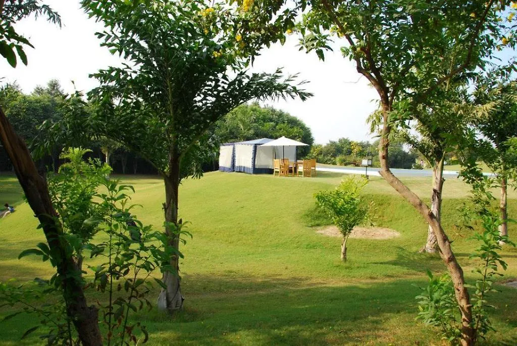 Aravli Vista Hotel Gurgaon